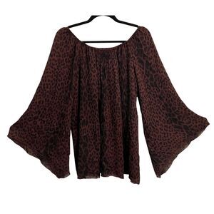 Scoop Beach leopard print flare sleeve silk flowy top